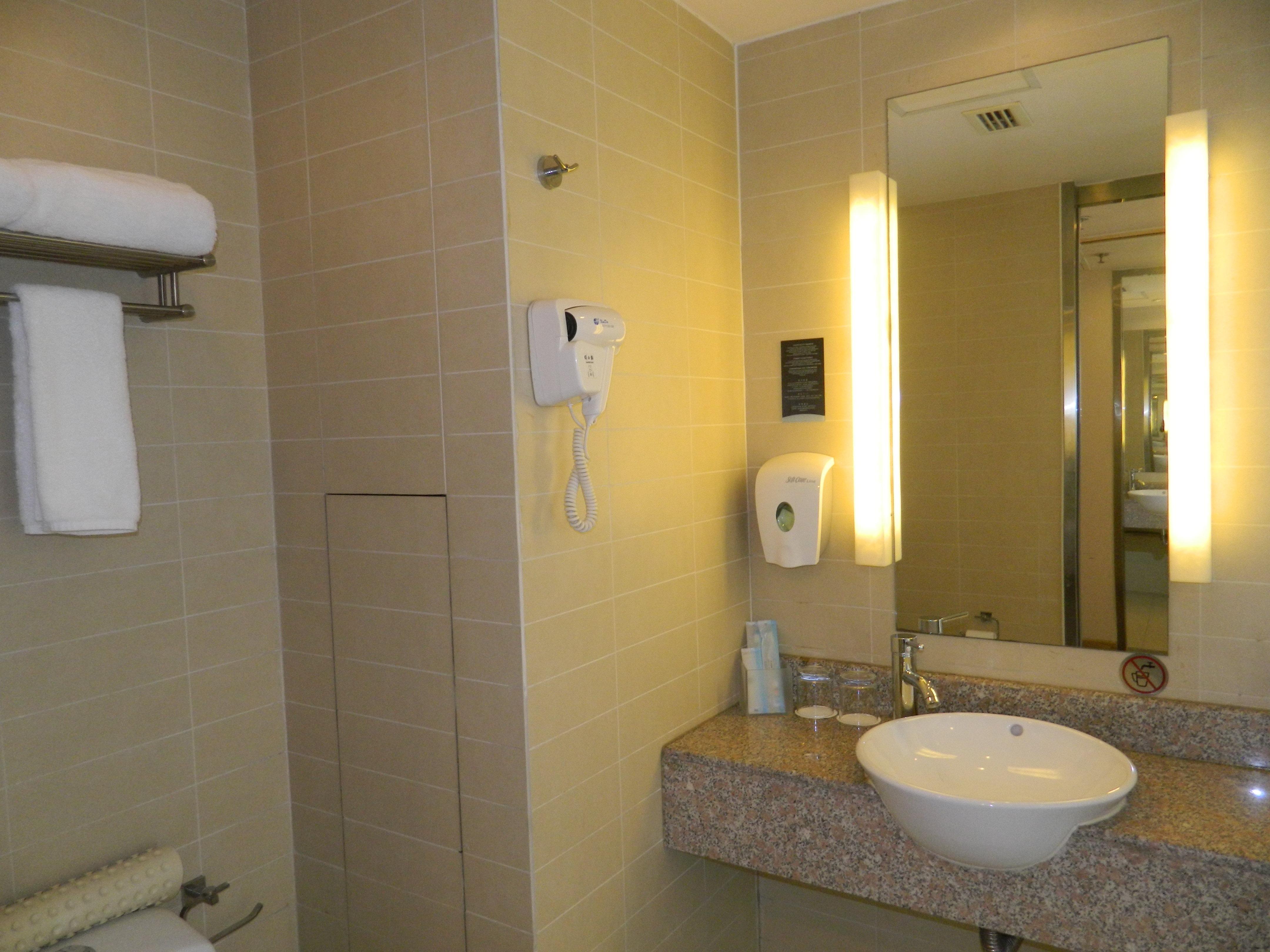 Holiday Inn Express Tianjin Airport By Ihg Eksteriør billede